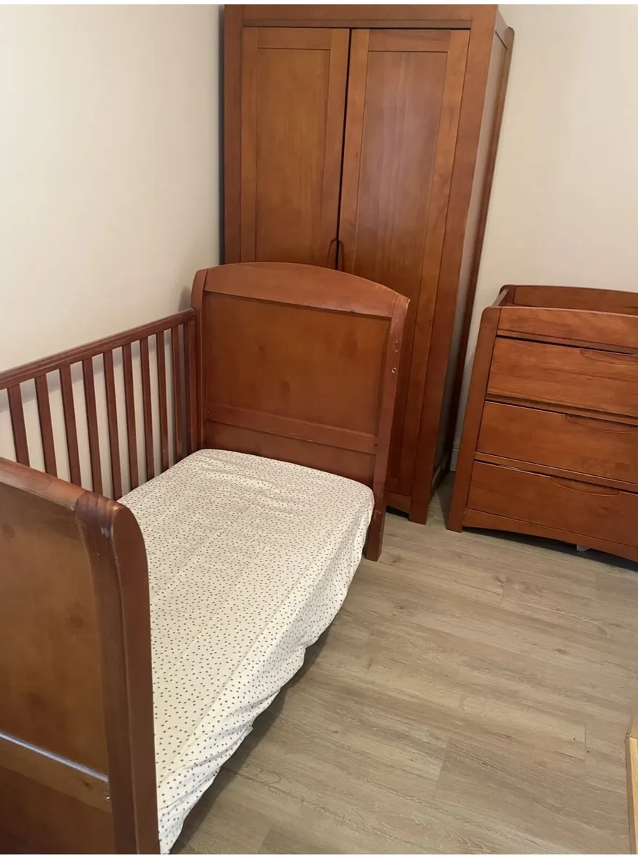 Cosatto Arlo Wardrobe in Dark Walnut - Image 2