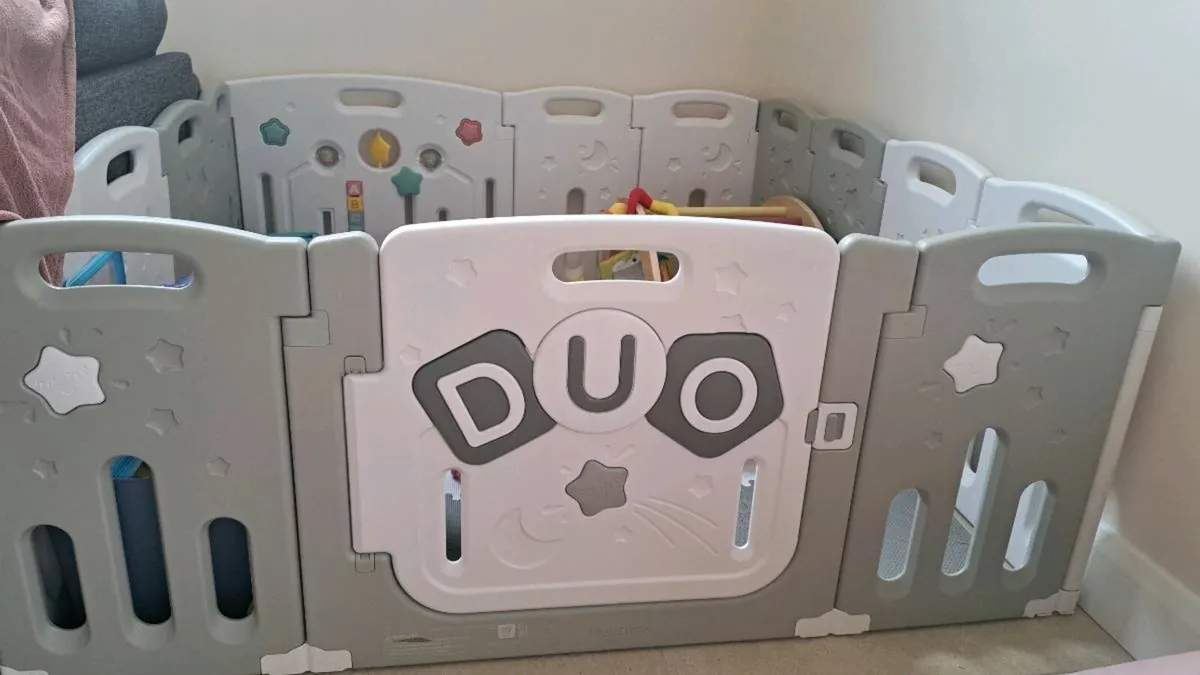 Venture All Stars Baby Playpen - Image 2