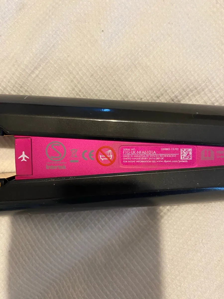 Dyson corrale black/purple in excellent condition. - Image 3