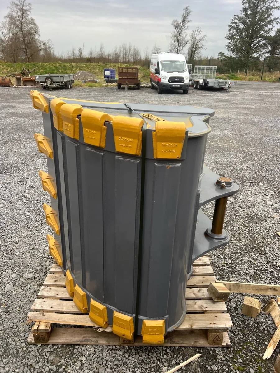 New Hardox 13 Ton Buckets - Image 3