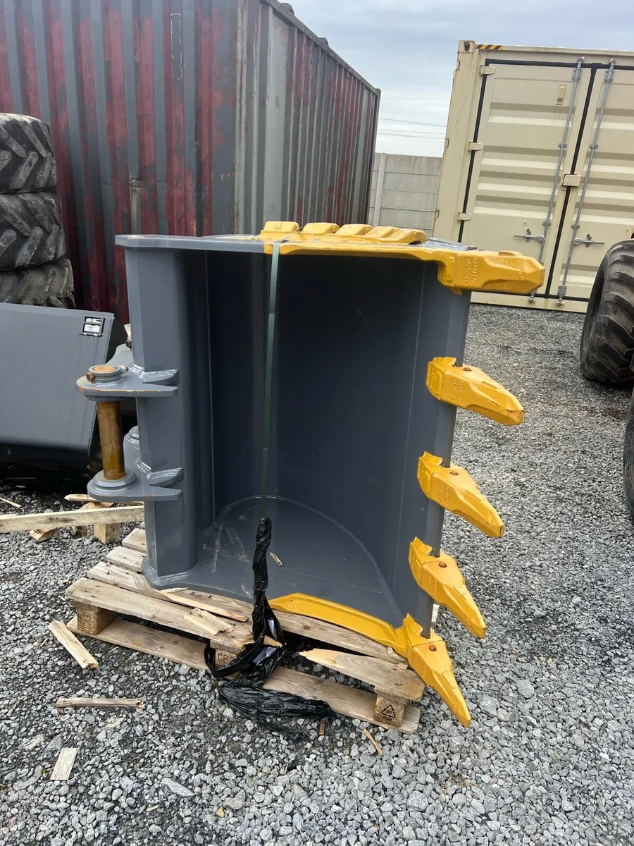 New Hardox 13 Ton Buckets - Image 1