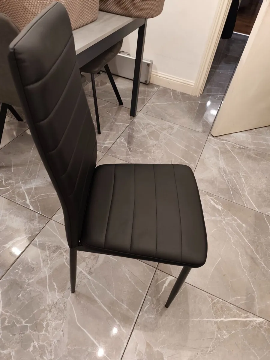 dinning chairs - Image 4