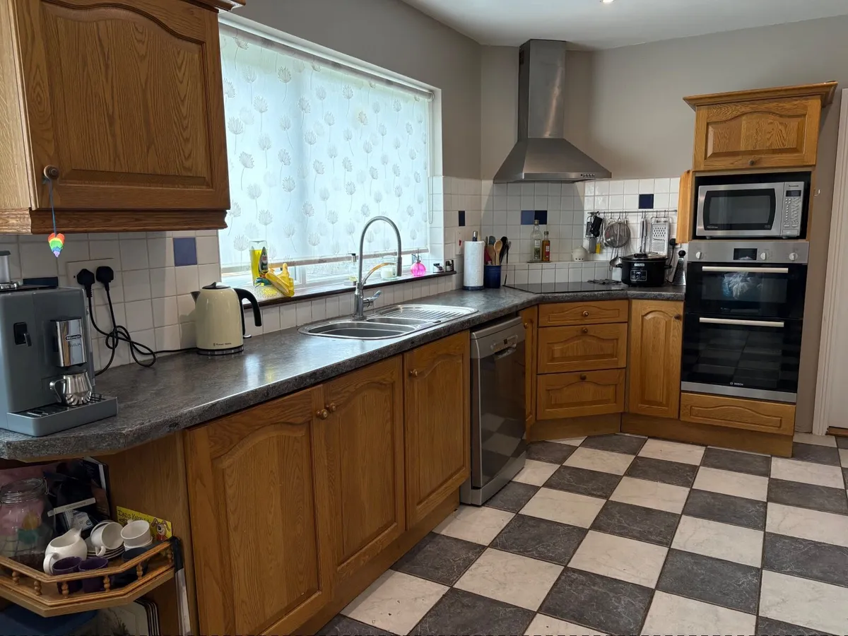 Kitchen Units - Image 4