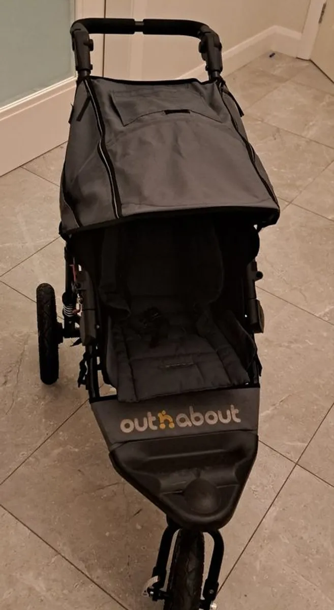 out and about buggy - Image 1