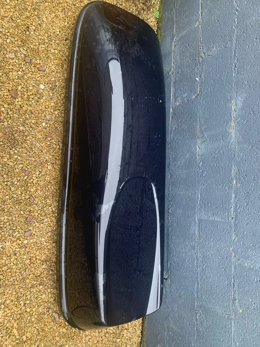 Roof box - Image 1