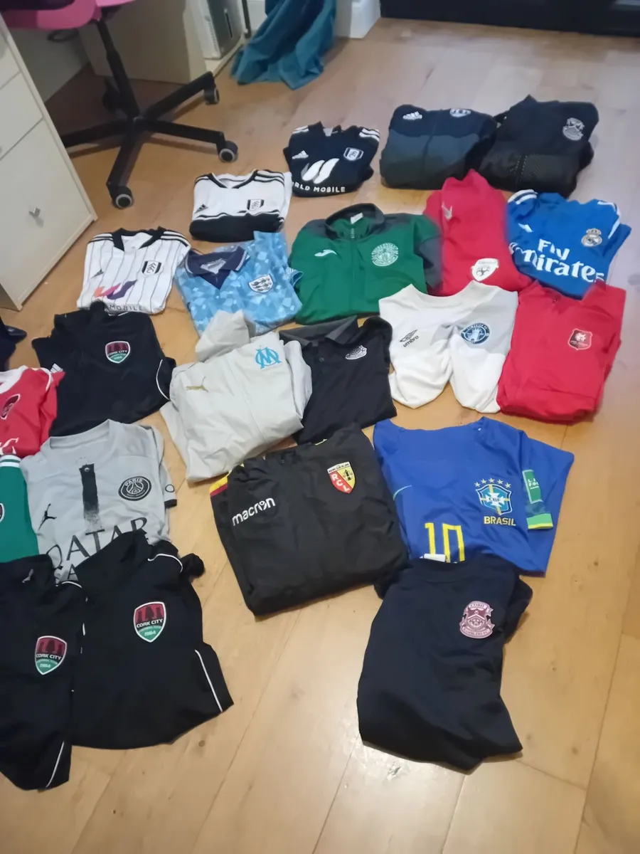 Soccer jerseys - Image 3