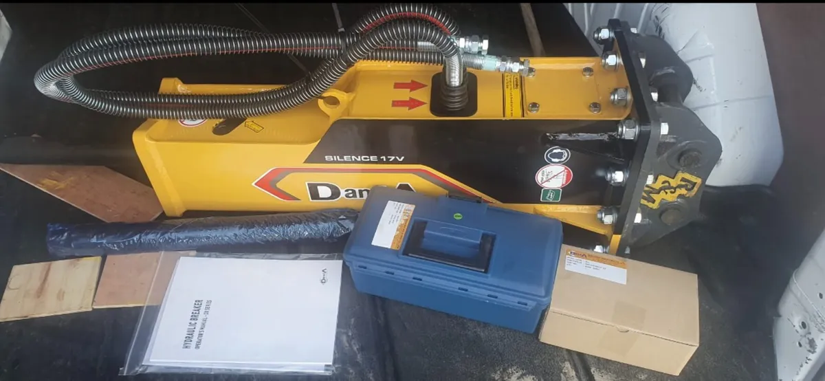 Full Range of D&A Rock Breakers and spare parts - Image 3