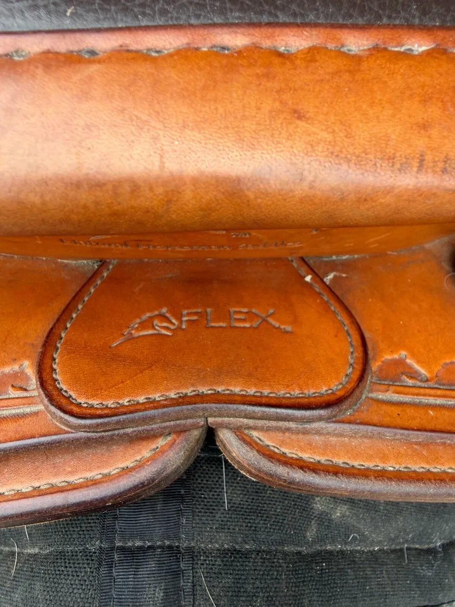 Parelli Performer Saddle - Image 4