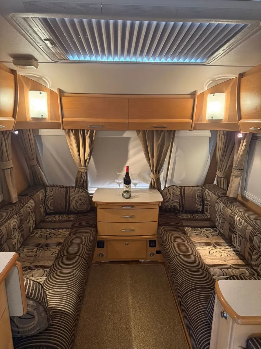 elddis caravan 4 berth - Image 4