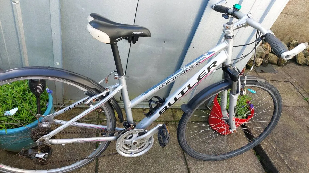 Butler Explorer 200 Trekking Bike - Image 4