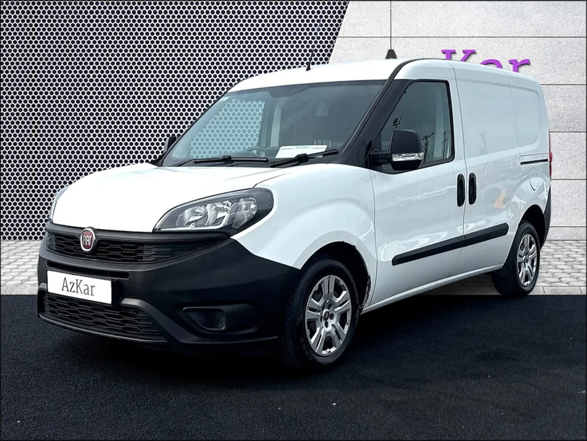 Fiat Doblo 2023 DOBLO CARGO 1.6D €67P/W WITH NO CA - Image 3