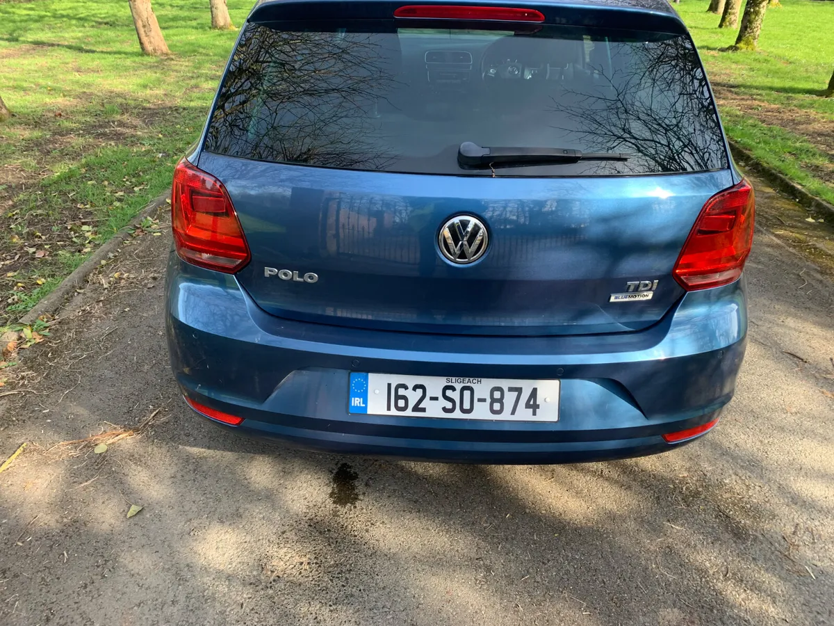 2016  VW POLO  TDI DIESEL DRIVING - Image 2
