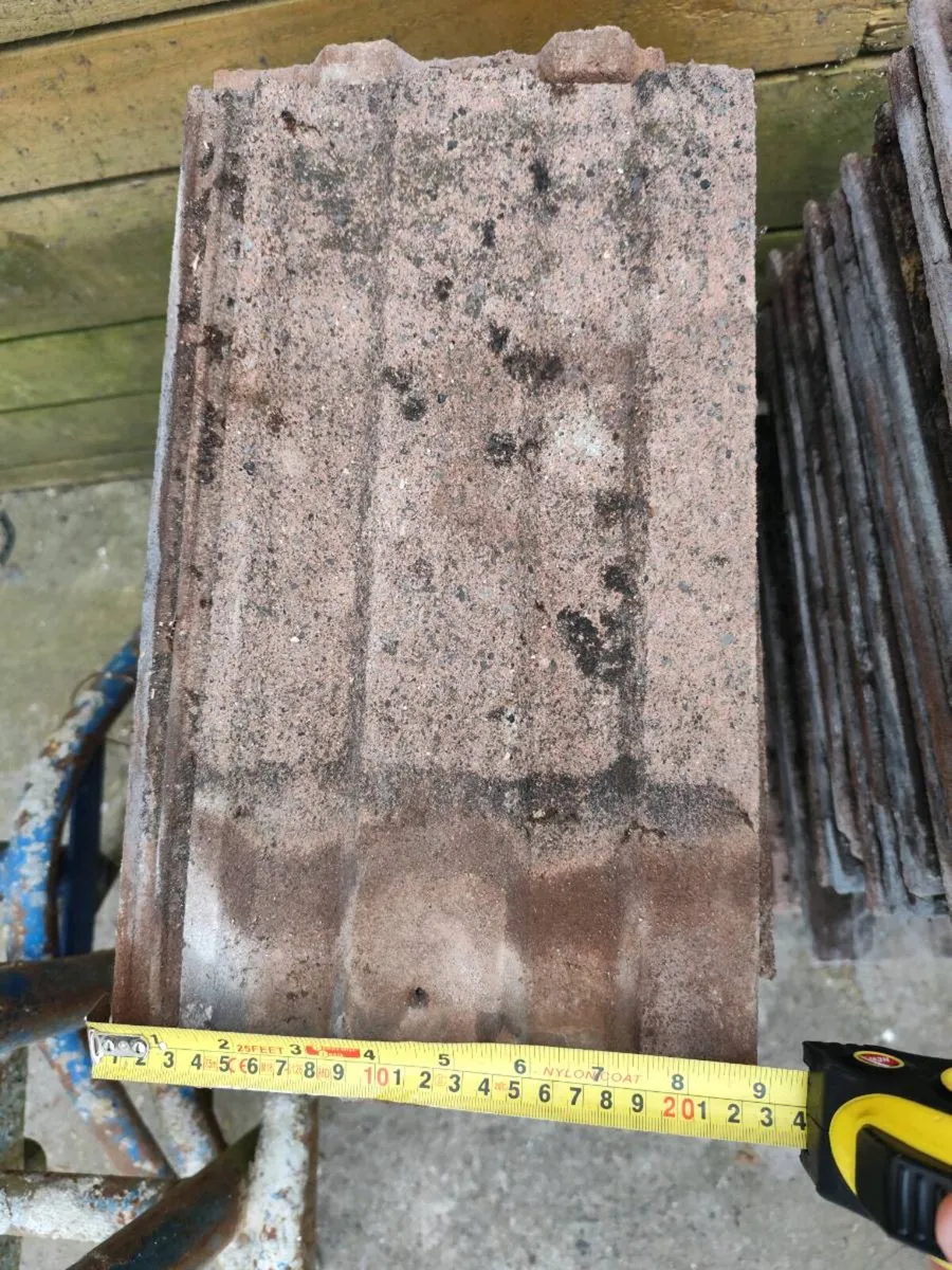 580 roof tiles - Image 3
