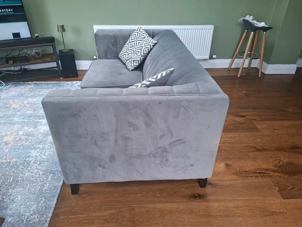 2 seater sofa - Image 4