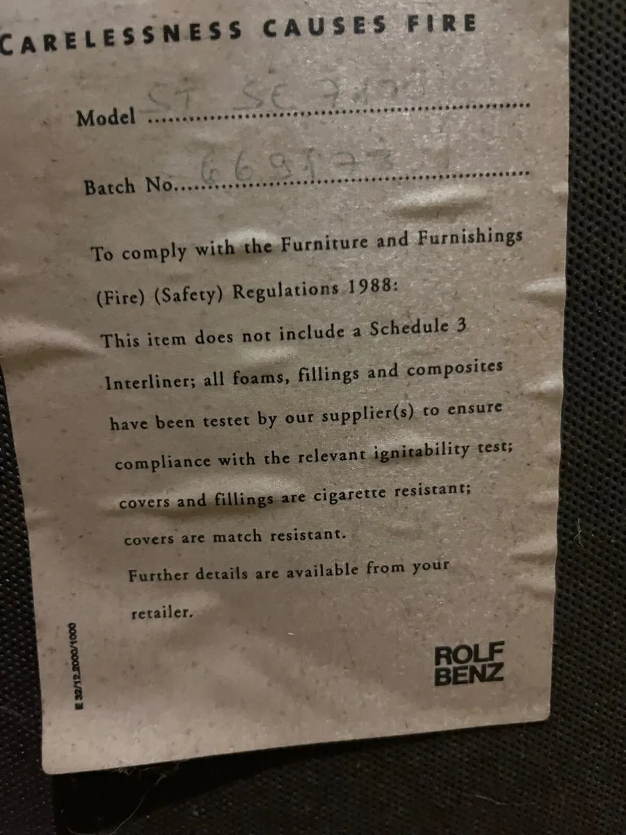 Pair of vintage leather designer armchairs - Image 4