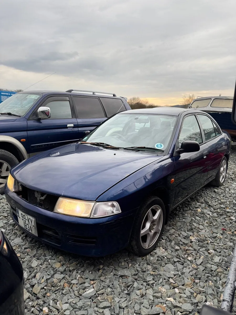 Mitsubishi Lancer - Image 1