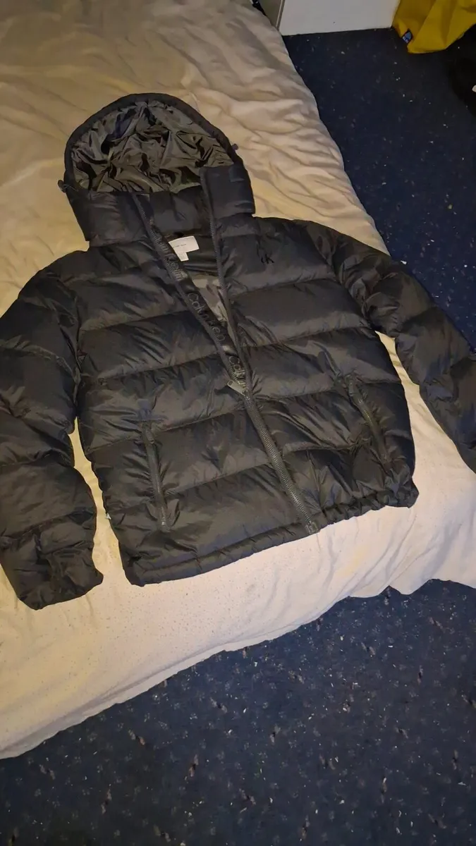 Brand new mans Calvin Klein coat - Image 3