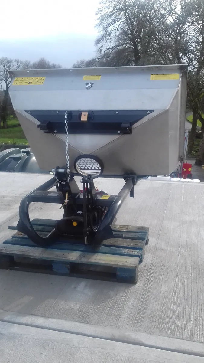 Cavallo Fertiliser spreaders - Image 2