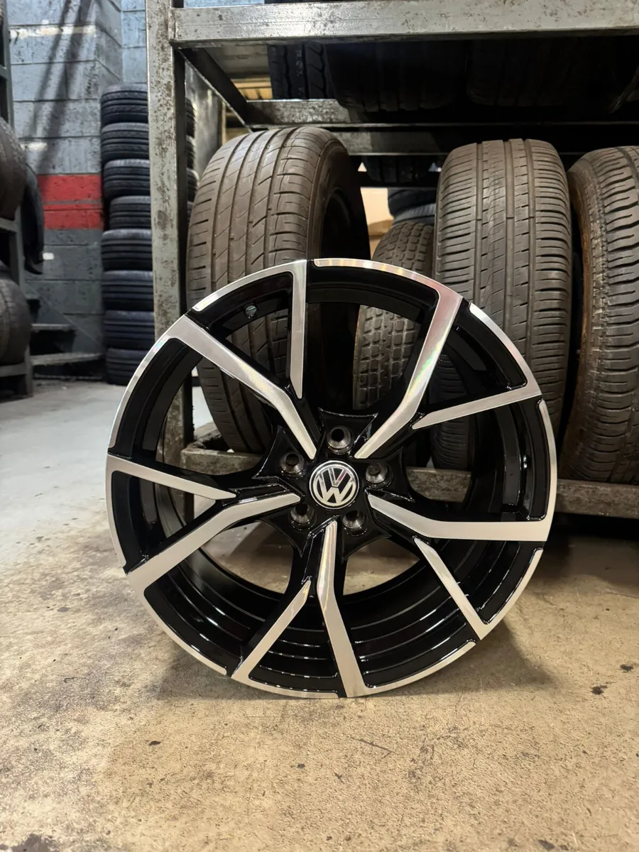 17'' VW POLO Gti wheels - Image 1