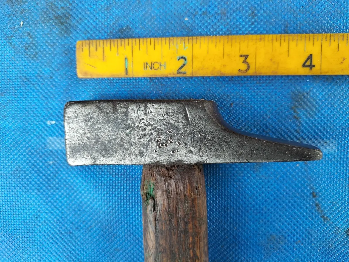 A pair of 1lb Metalworking  Hammers - Image 4
