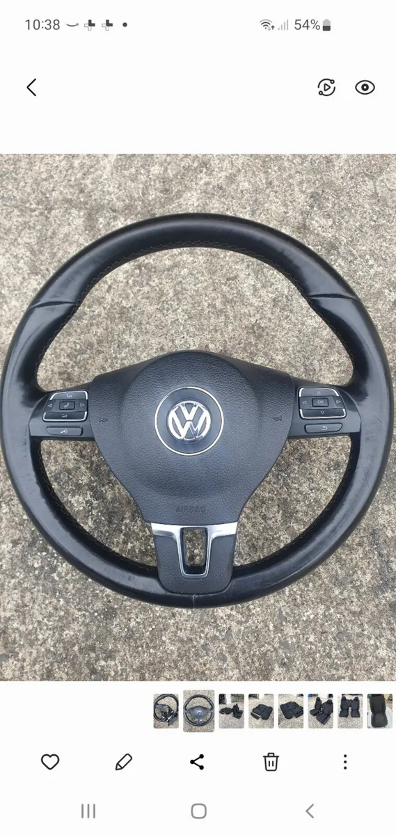 VW multifunction steering wheel - Image 1