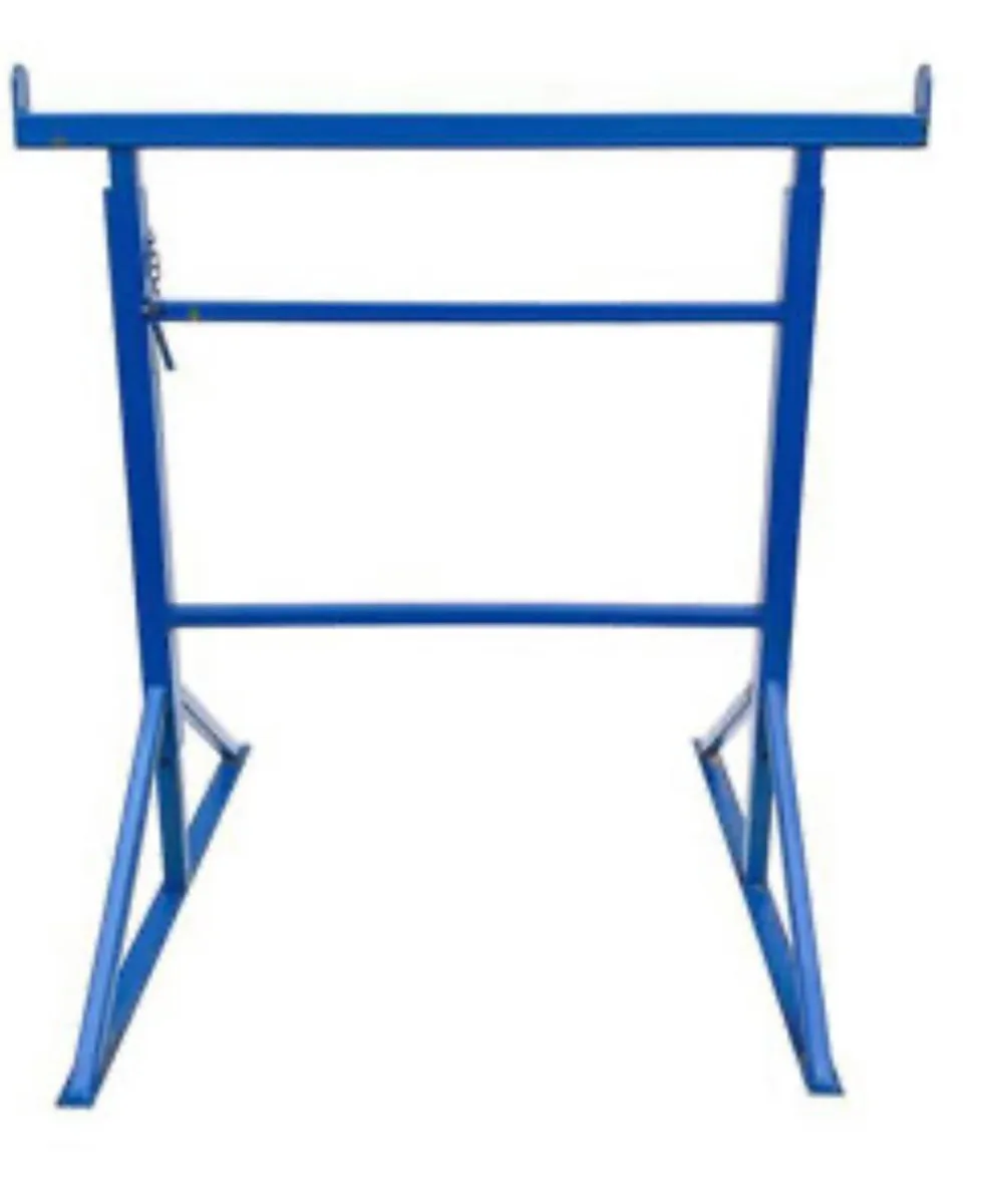 Builder trustle and planks