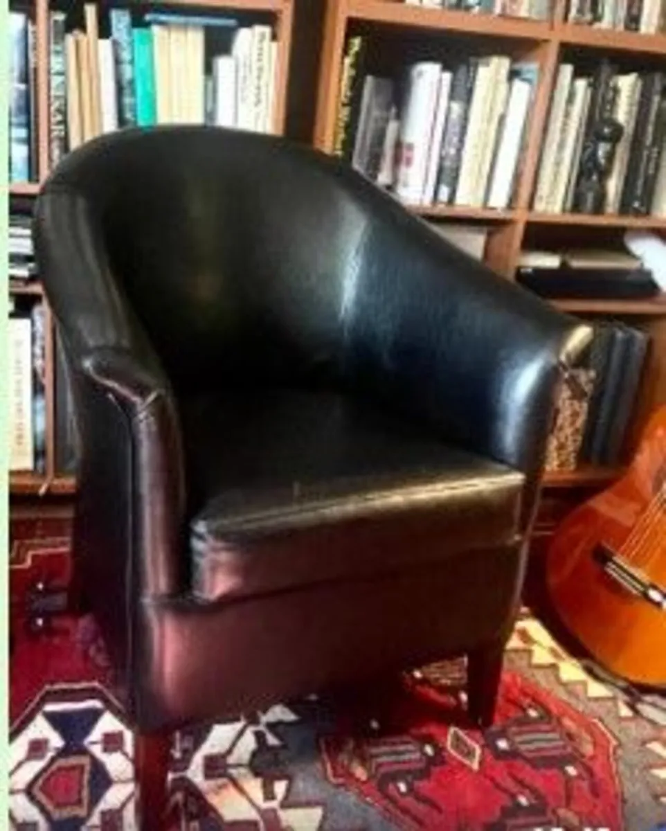 Classic Library/Tub Armchair
