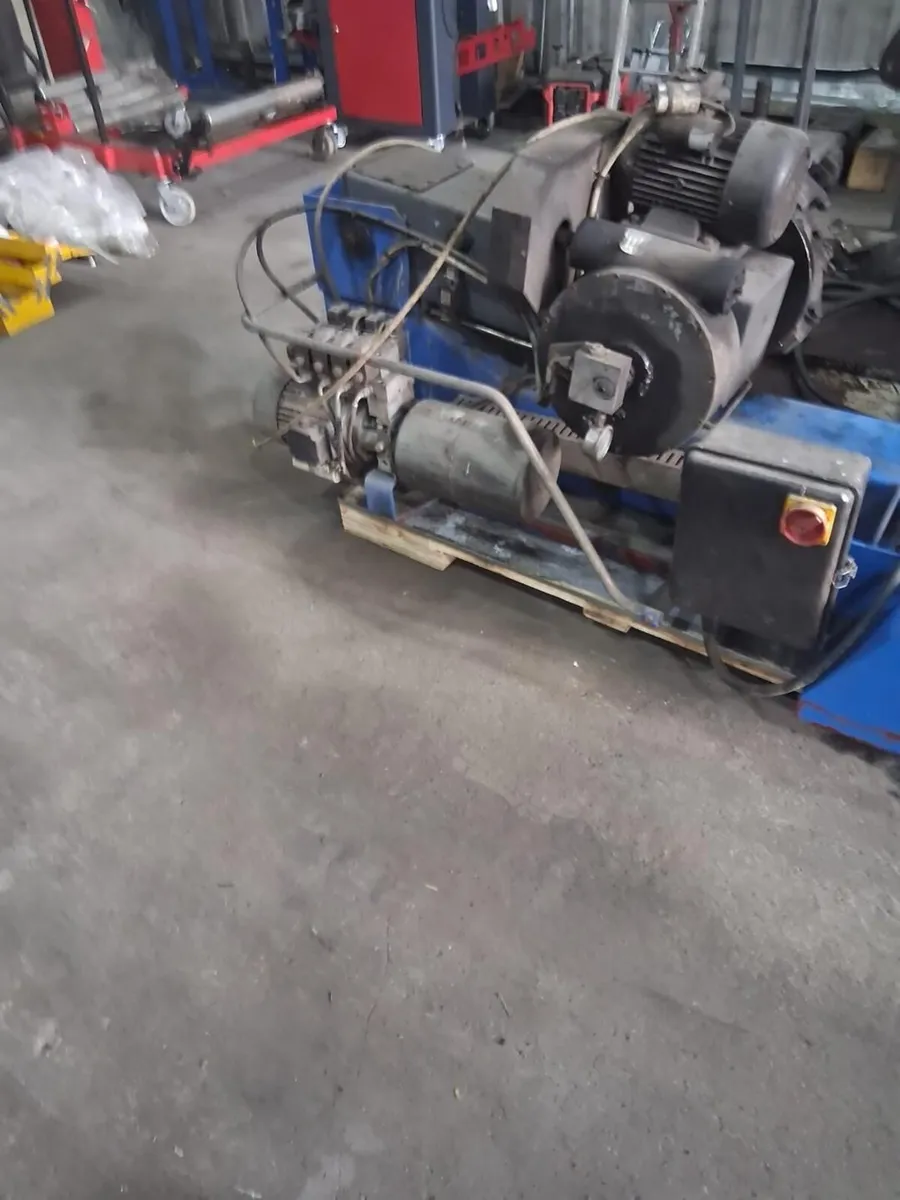 tyre changer - Image 2