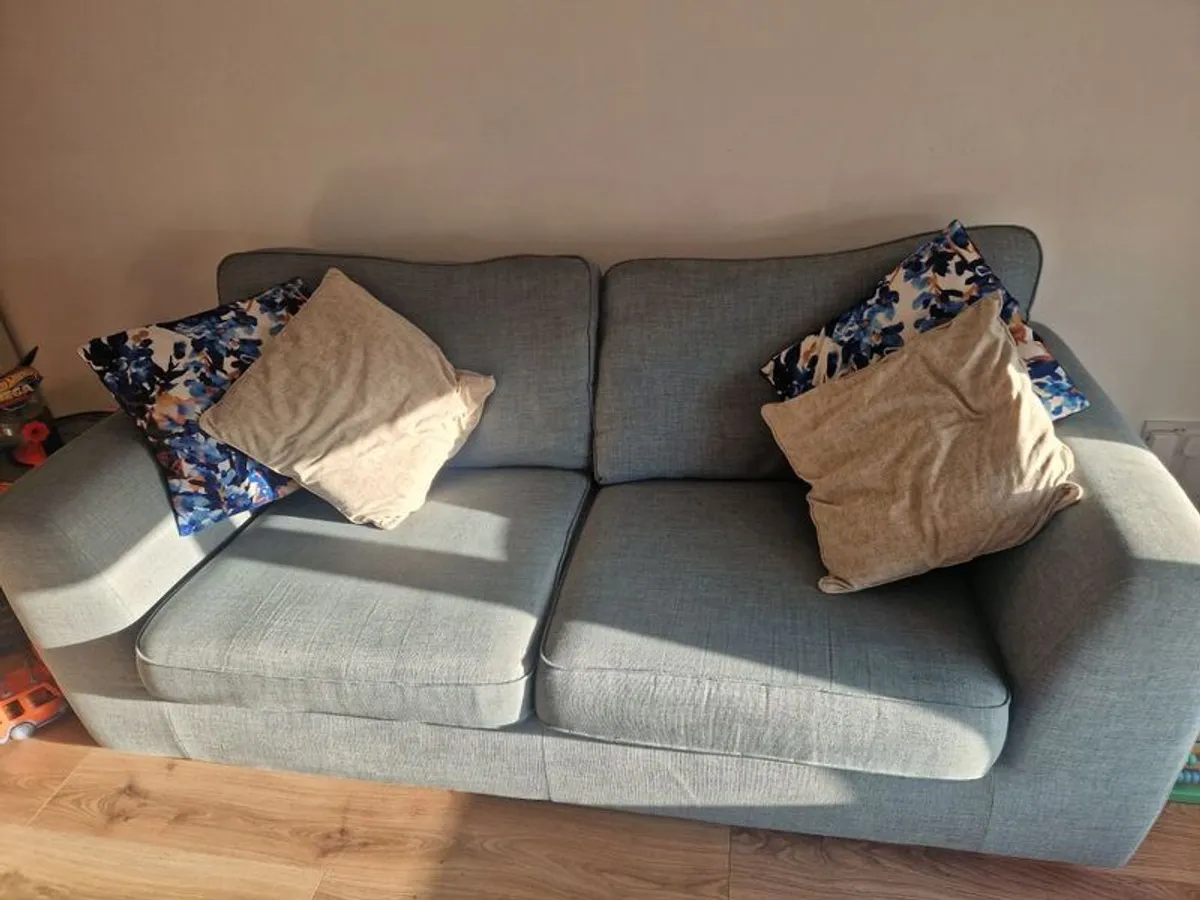 Sofa for free - Image 1