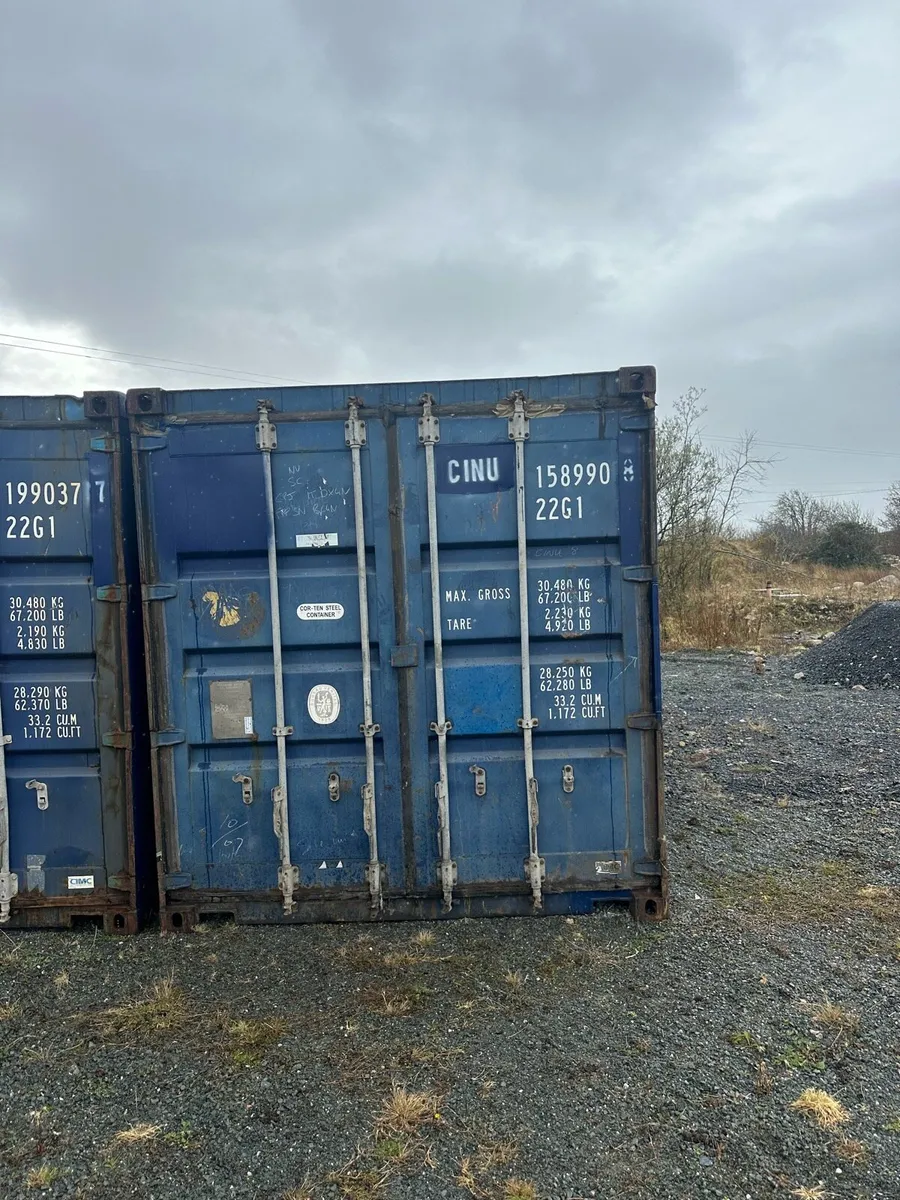 Shipping container - Image 1