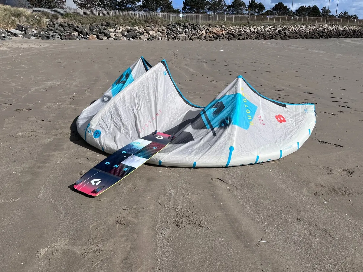 Complete Kitesurfing Kit, Kite & Board - Image 2