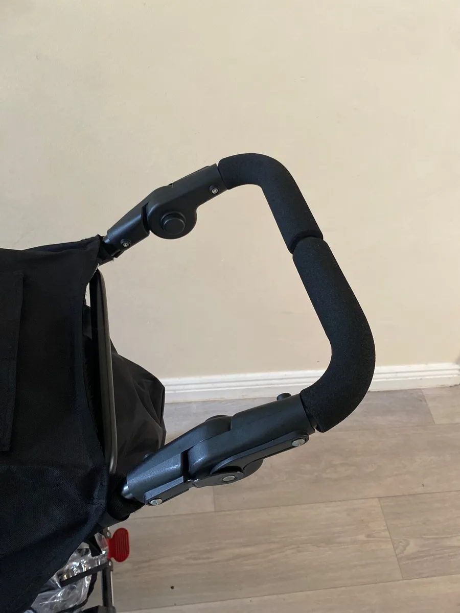 Out n about nipper 5 - Image 3