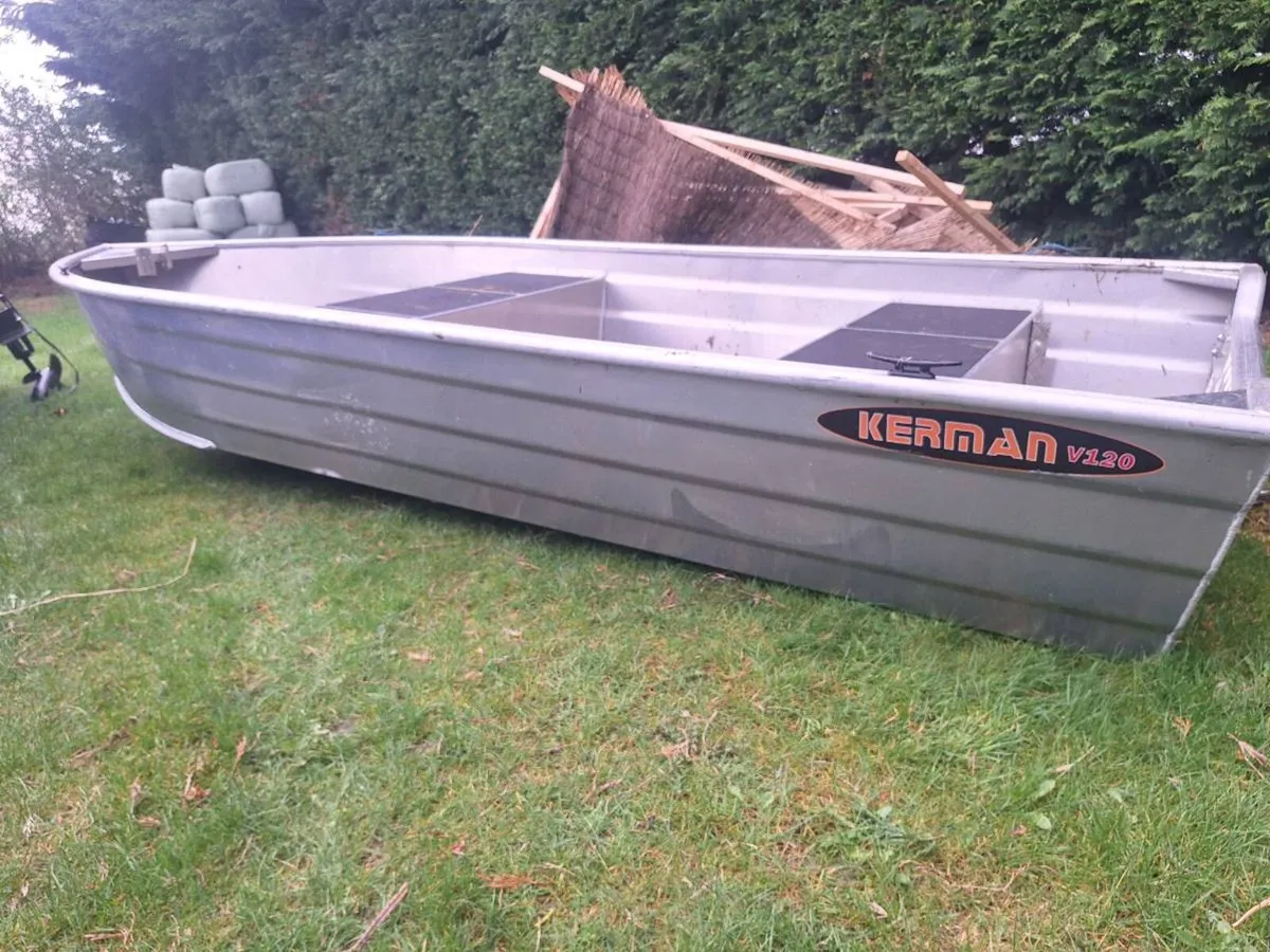 Aluminium boat + electric engine - Image 3