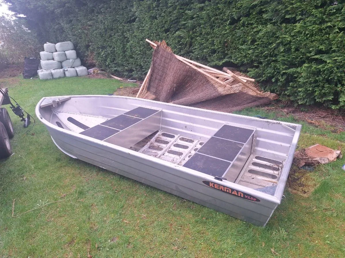 Aluminium boat + electric engine - Image 4