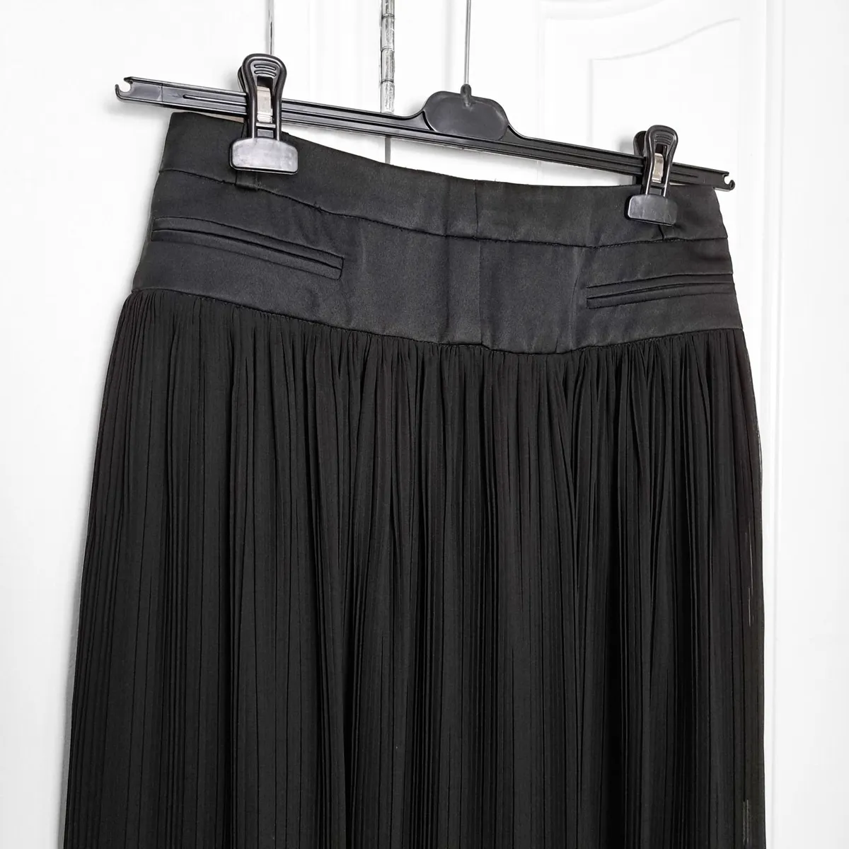Claudie Pierlot Black Pleated Midi Skirt 10UK/38EU - Image 4