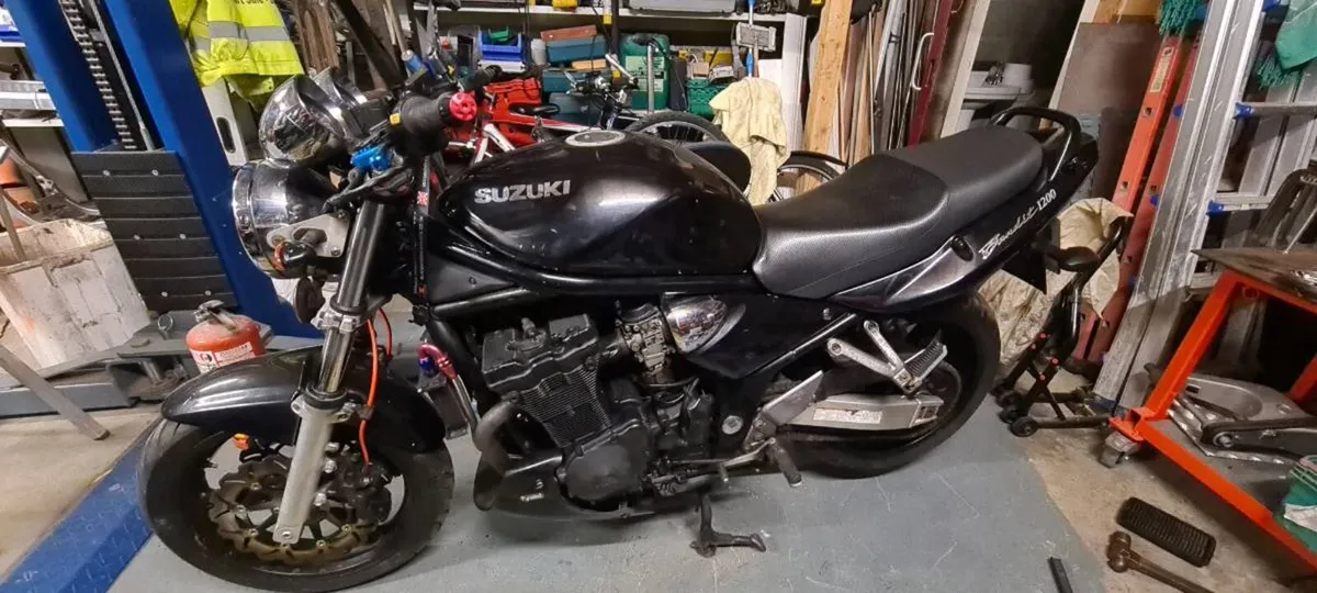 Suzuki bandit 1200 mk2 - Image 1