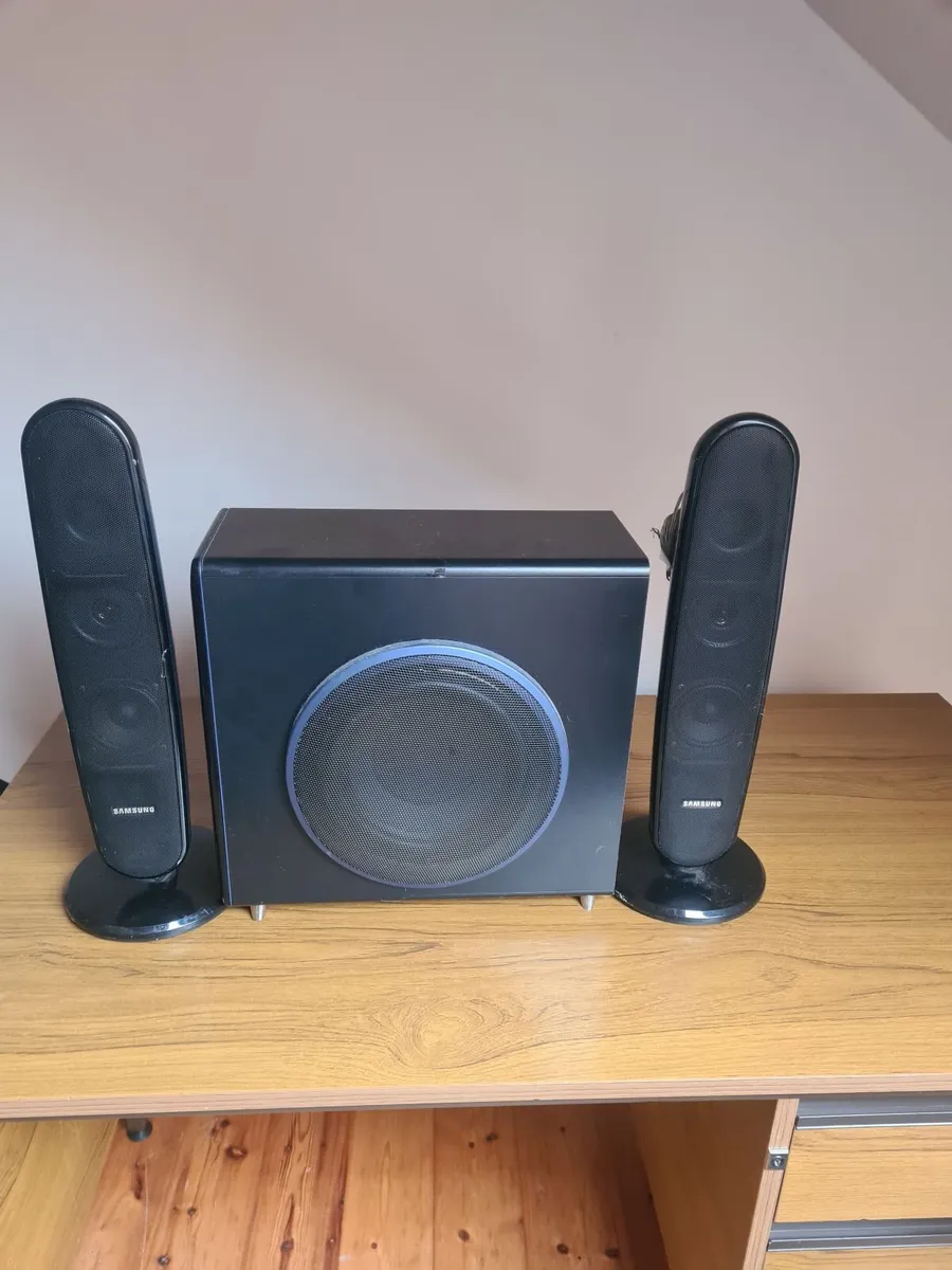 Samsung speakers / sound system