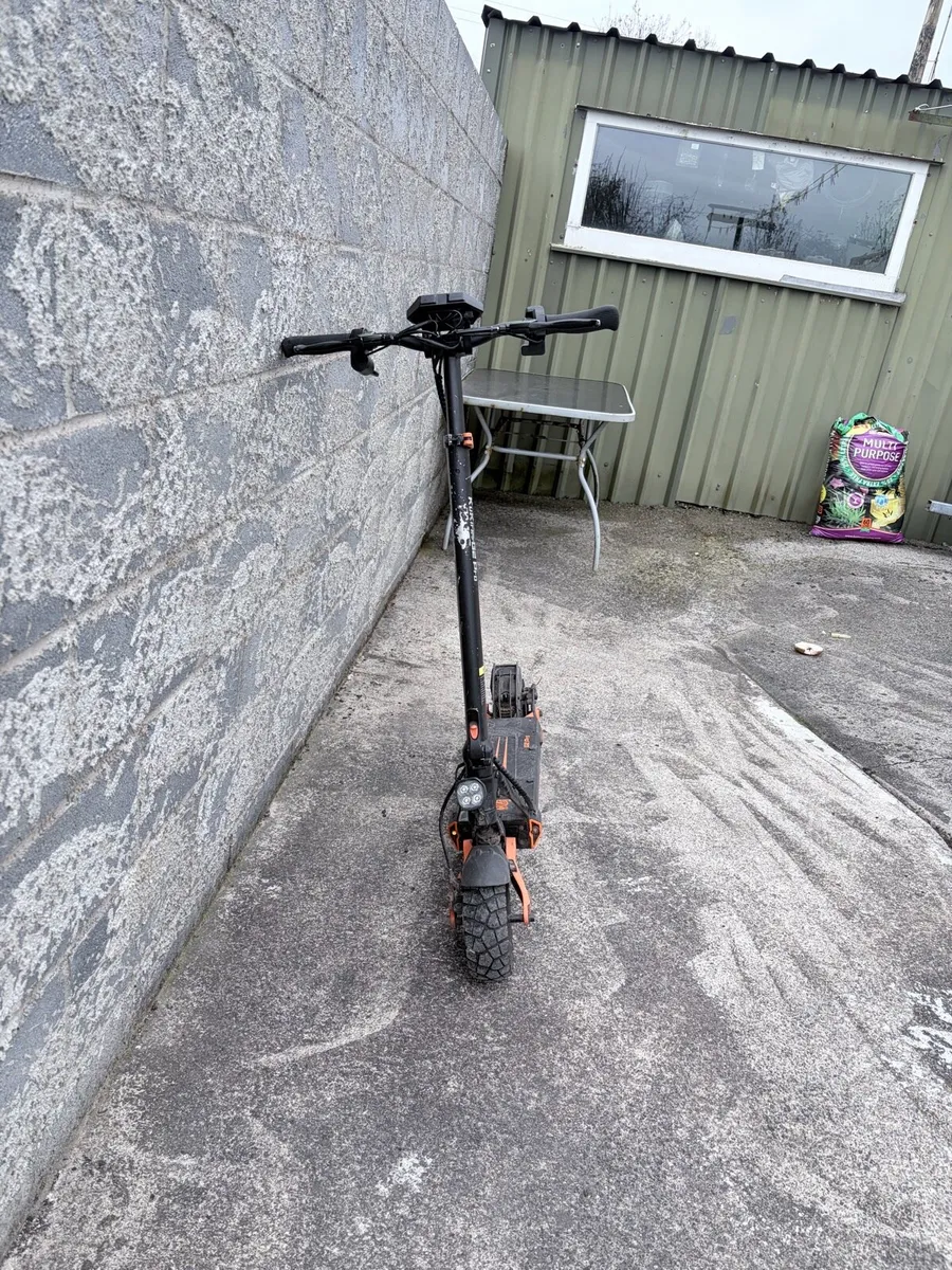 Electric scooter - Image 3