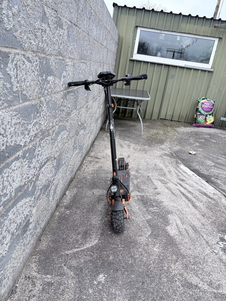 Electric scooter - Image 4