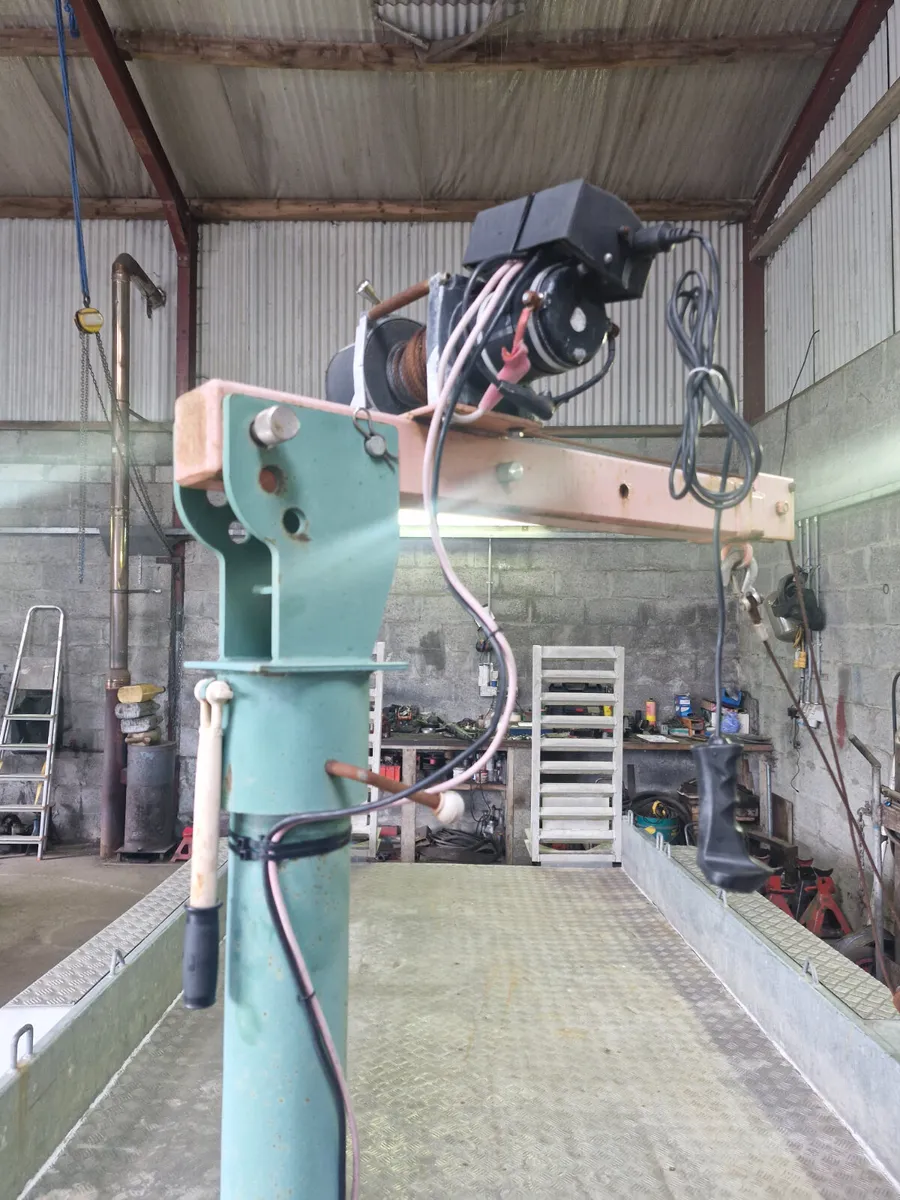 ELECTRIC TRAILER  CRANE - Image 2