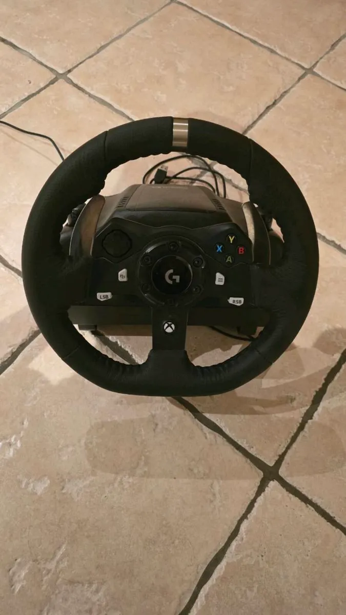 Logitech wheel - Image 2