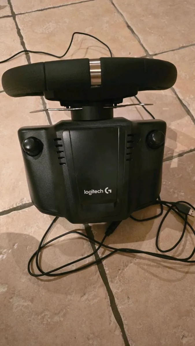 Logitech wheel - Image 3