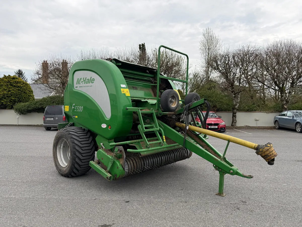 McHale F5500 Round Baler - Image 4