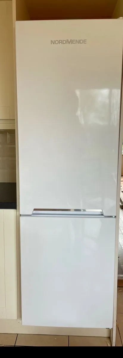 Fridge freezer - Image 1