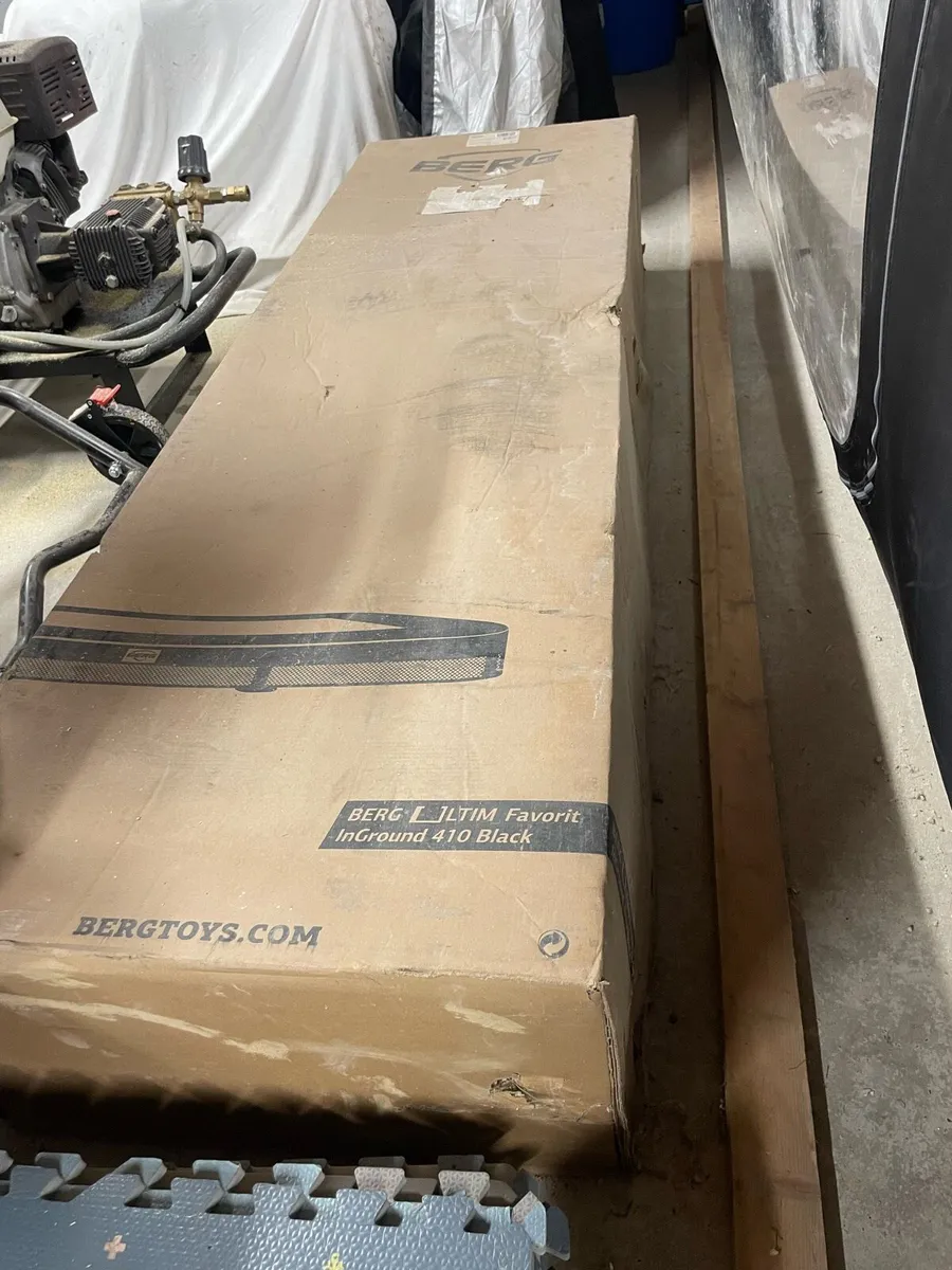 Berg inGround trampoline (New) - Image 4