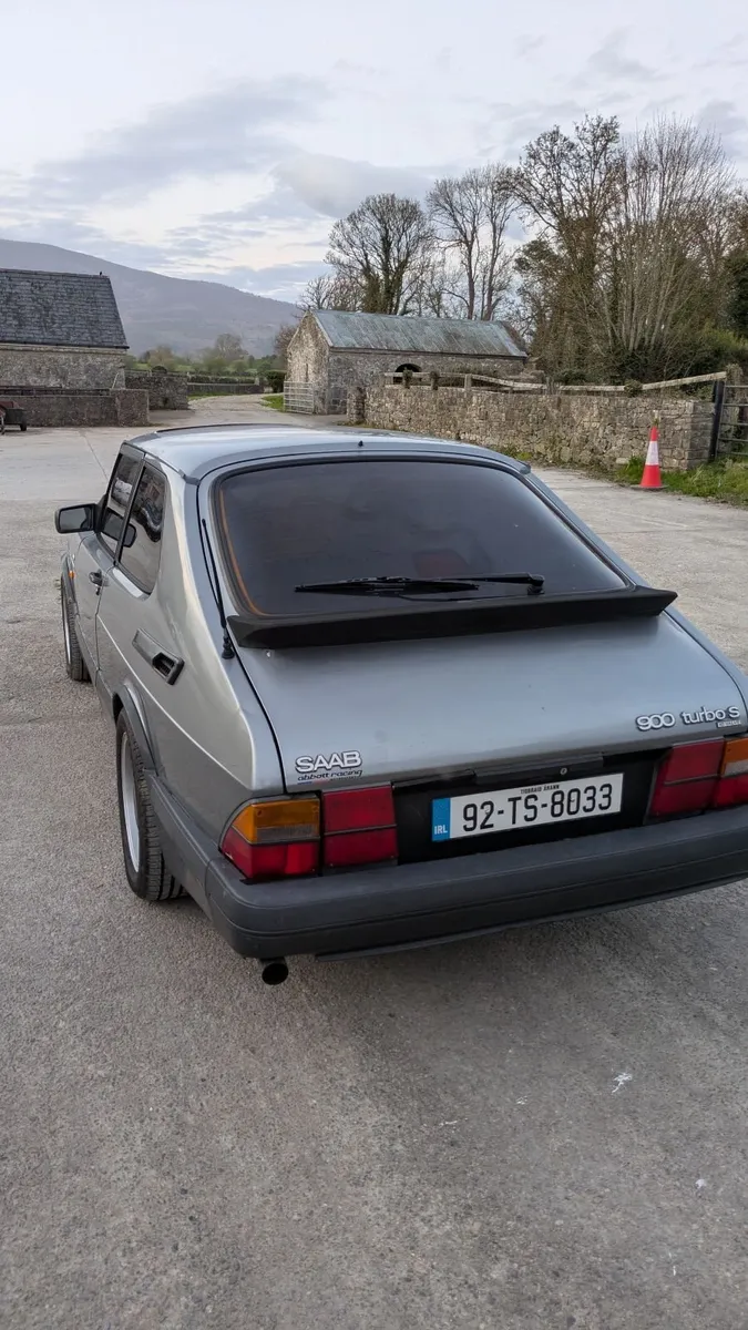 Saab 900 1992 - Image 2