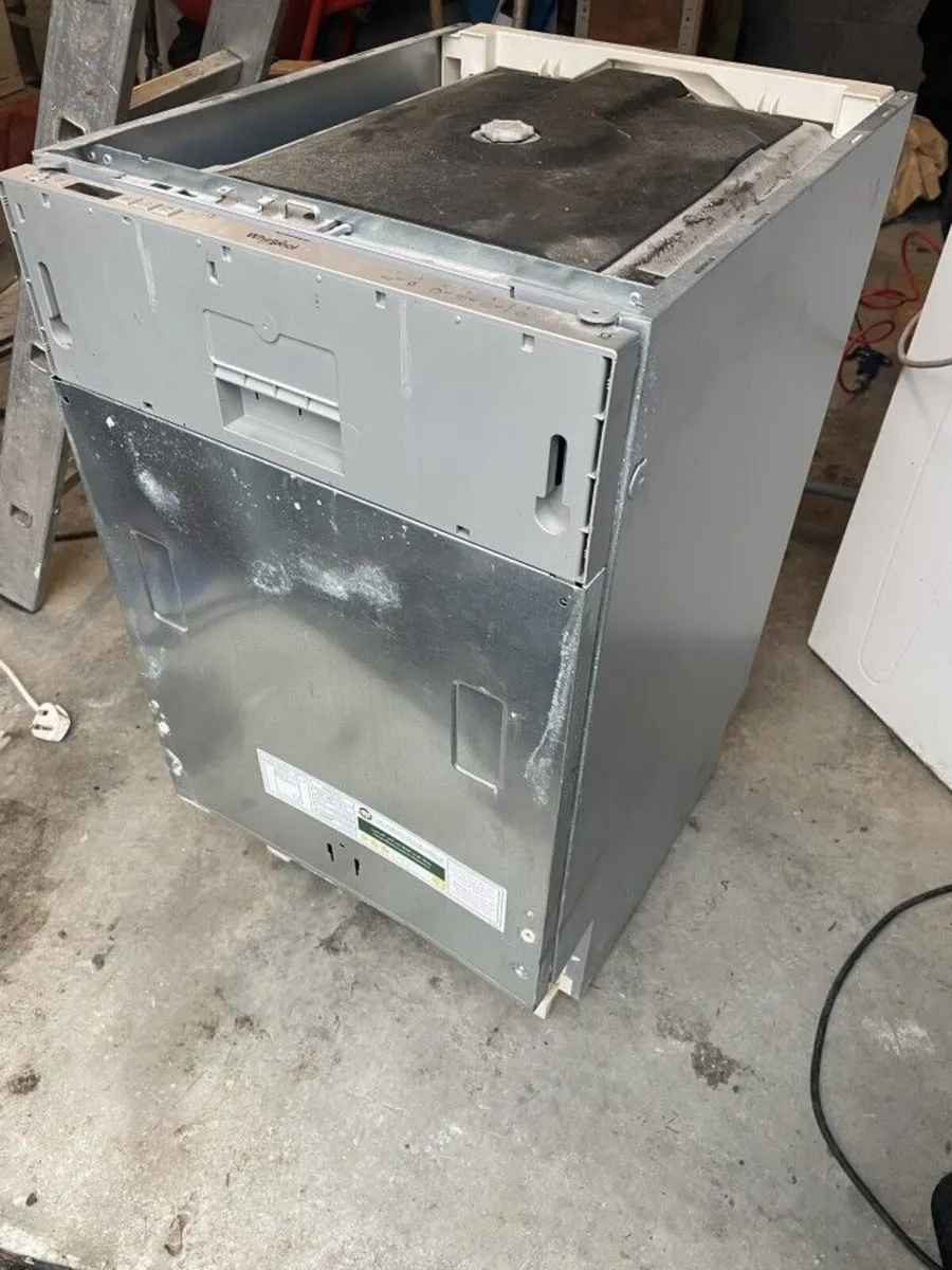 Whirlpool dishwasher integrated - Image 2