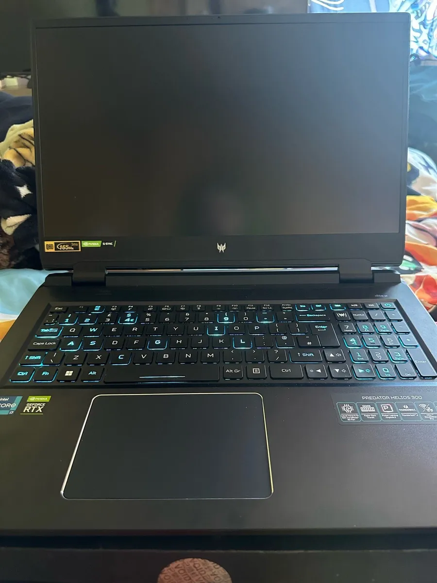 Acer Predator Helios 300 Gaming Laptop - Image 1