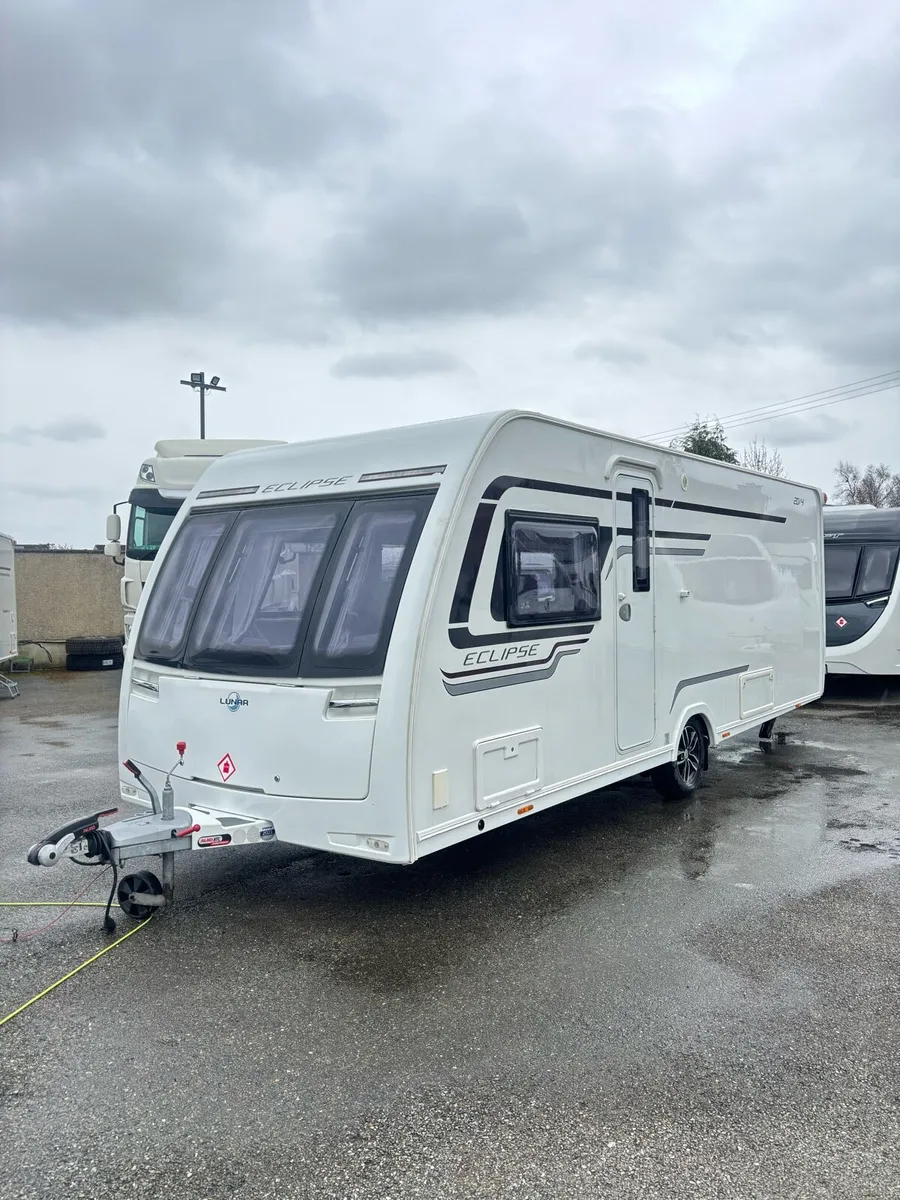 🤩LUNAR ECLIPSE 🤩 - Image 1