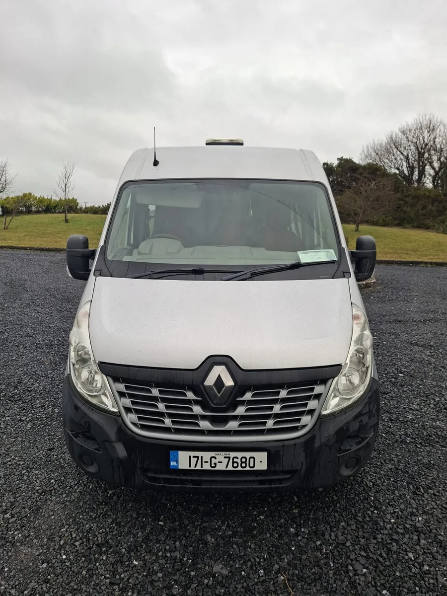 2017 Renault Master - Image 3